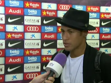 Neymar feliz con su póker al Rayo Neymar feliz con su póker al Rayo