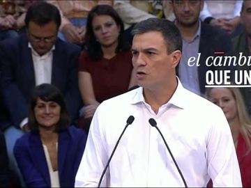 Pedro Sánchez durante la presentación de las listas del PSOE