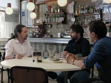Debate entre Pablo Iglesias y Albert Rivera en Salvados Debate entre Pablo Iglesias y Albert Rivera en Salvados
