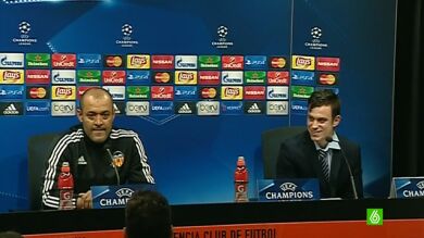 El lío de Nuno con su traductor: 