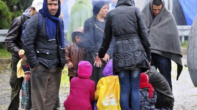 Eslovenia despliega al Ejército para controlar y gestionar la entrada de refugiados