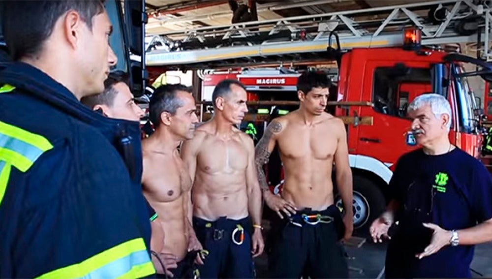 Momento del 'making of' de la realización del calendario.