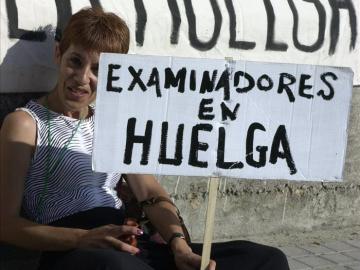 Examinadores de tráfico en huelga