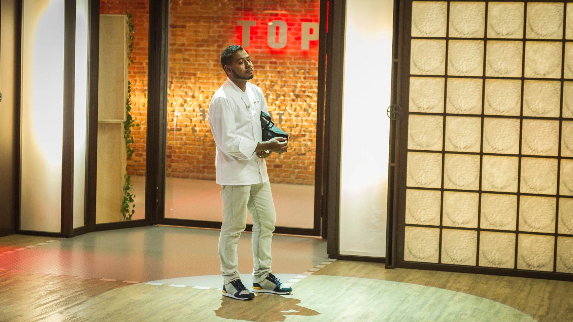&Aacute;lex Clavijo abandona la competici&oacute;n de Top Chef
