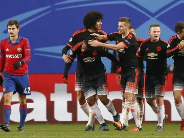El United festeja el gol de Martial El United festeja el gol de Martial
