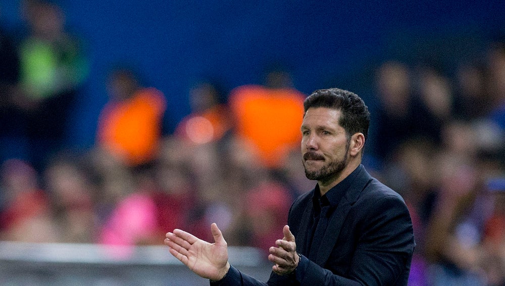 Simeone, en el choque contra el Astana