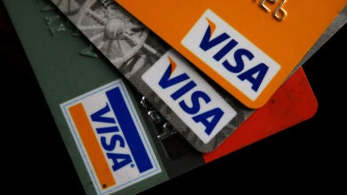 Condenan a seis meses de prisión a un hombre por usar la tarjeta de crédito de su cuñada