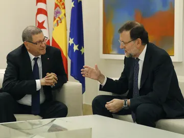 Rajoy recibe al primer ministro de Túnez Rajoy recibe al primer ministro de Túnez