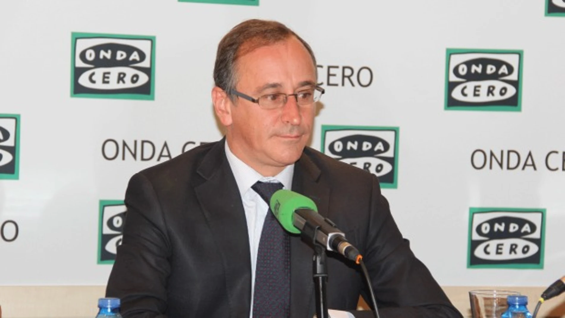 Alfonso Alonso, ministro de Sanidad, en Onda Cero Alfonso Alonso, ministro de Sanidad, en Onda Cero