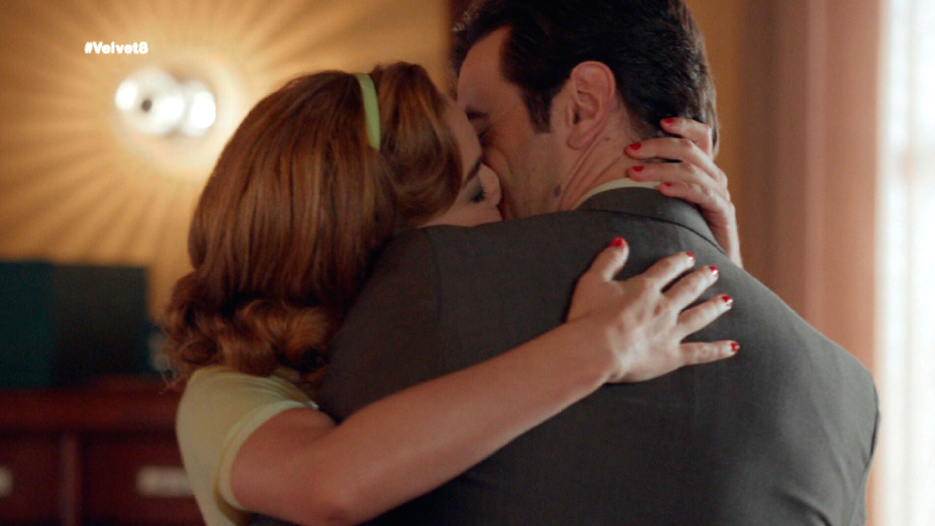 "Estoy loco por ti, quiero que me ames una vez m&aacute;s"