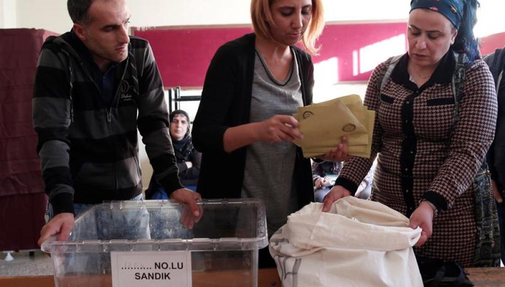 Recuento de los votos en Turquía