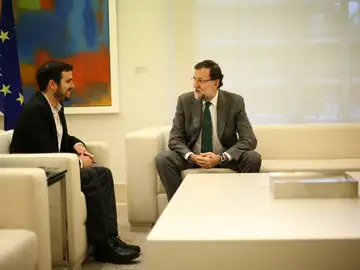 Alberto Garzón se reúne con Mariano Rajoy en La Moncloa Alberto Garzón se reúne con Mariano Rajoy en La Moncloa