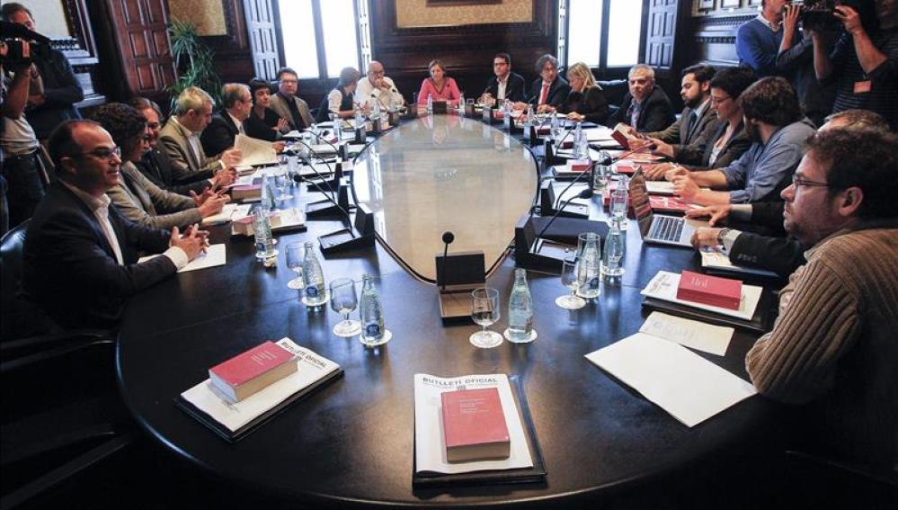 Carme Forcadell preside la Junta de Portavoces del Parlament