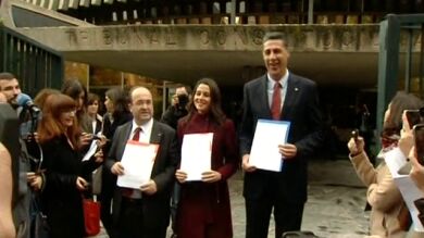 Ciudadanos, PSC y PPC piden amparo exprés al TC para frenar la moción independentista