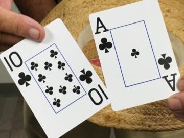 Consiguió ganar al sacar un AS Consiguió ganar al sacar un AS