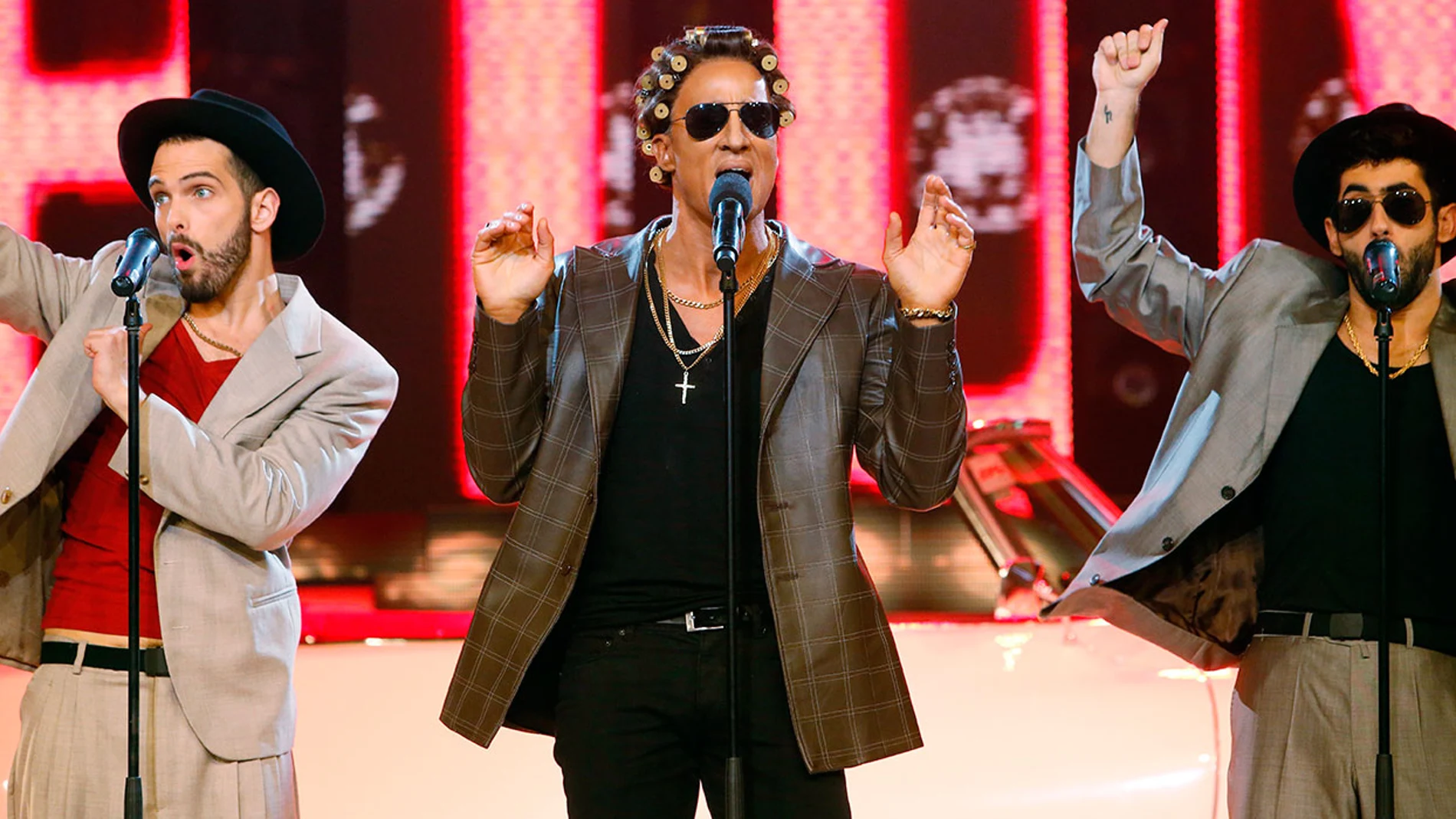 Pablo Puyol se transforma en el gran Bruno Mars en la octava gala de 'Tu cara me suena' para cantar 'Uptown funk'.