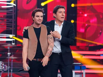El jurado valora la actuación de Adrián como Bruno Mars El jurado valora la actuación de Adrián como Bruno Mars