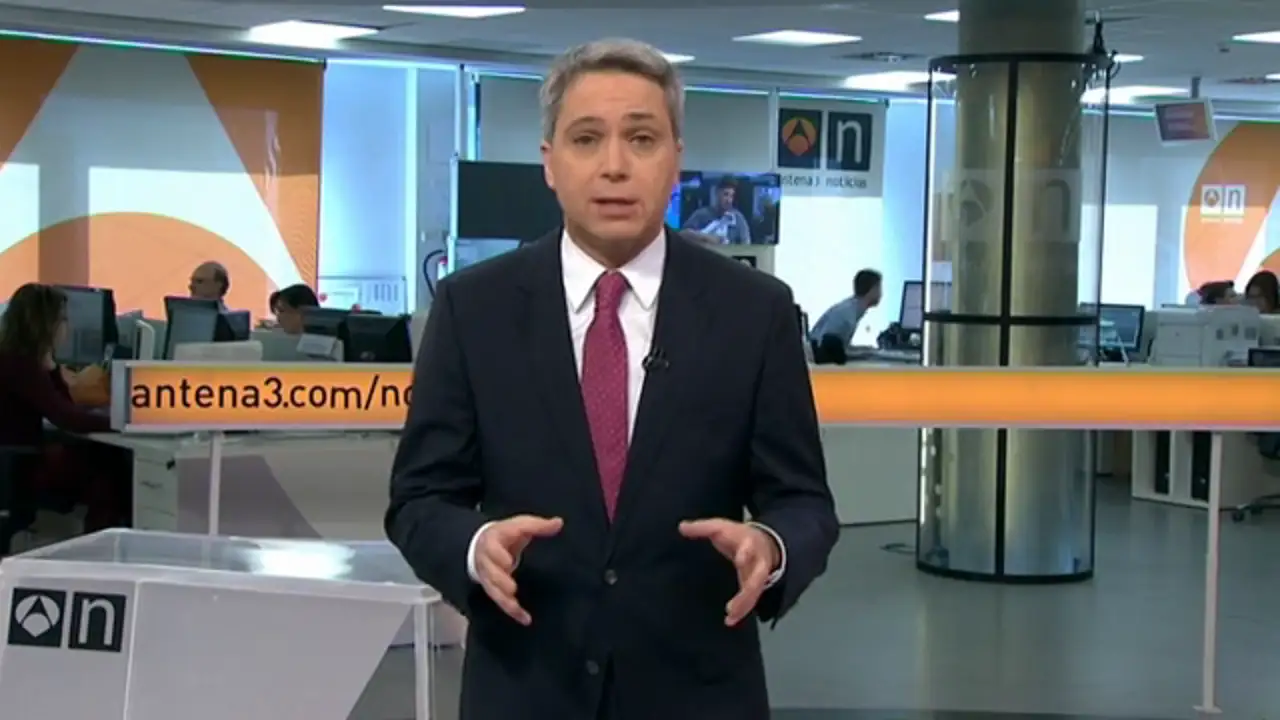 Vicente Vallés: Un general entra en la campaña electoral