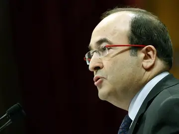 El lider del PSC, Miquel Iceta, durante su intervención ante el pleno del Parlament El lider del PSC, Miquel Iceta, durante su intervención ante el pleno del Parlament