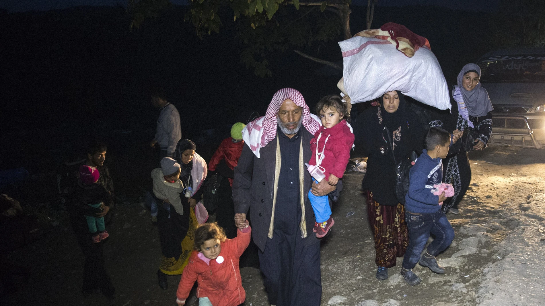Refugiados cruzando Rusia Refugiados cruzando Rusia
