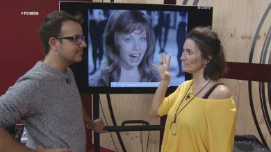 Silvia Abril ensaya la canción de Karina