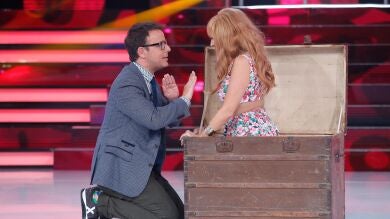 El jurado evalúa la imitación de Silvia Abril