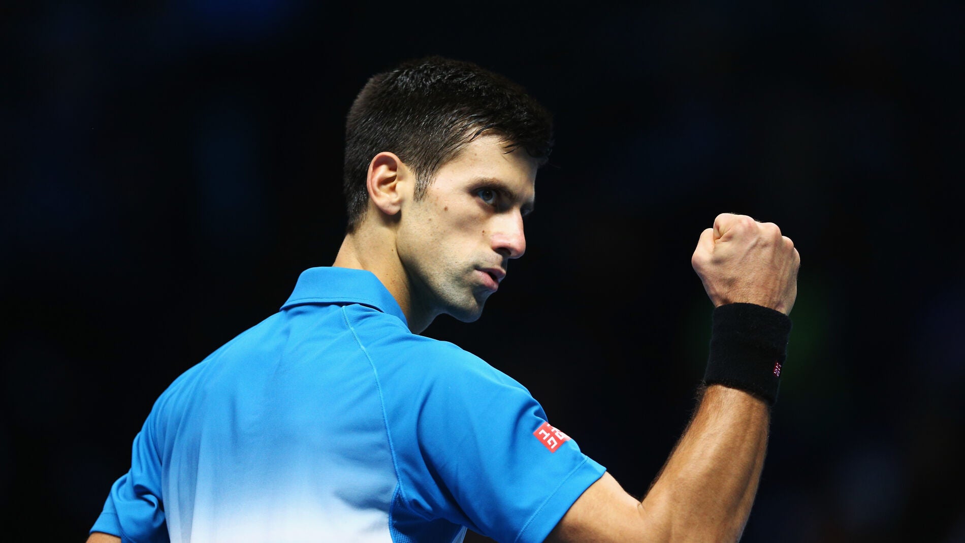 Novak Djokovic celebra un punto en el partido ante Nishikori
