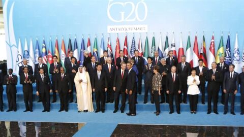 Foto de familia de la reuni&oacute;n del G20 en Turqu&iacute;a