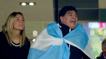 Maradona disfrutando de su selección