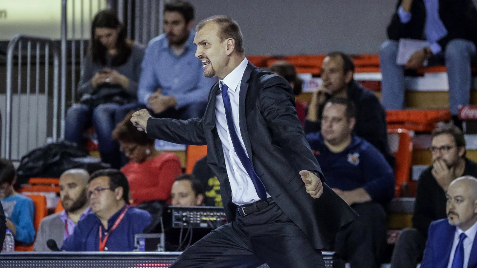 Zan Tabak, durante un partido Zan Tabak, durante un partido