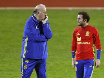 Vicente del Bosque, en un entrenamiento de la Selección