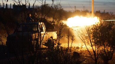 Francia lanza bombas contra Estado Islámico por tercera noche consecutiva