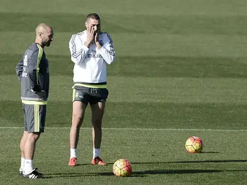 Benzema en el entrenamiento del Real Madrid Benzema en el entrenamiento del Real Madrid