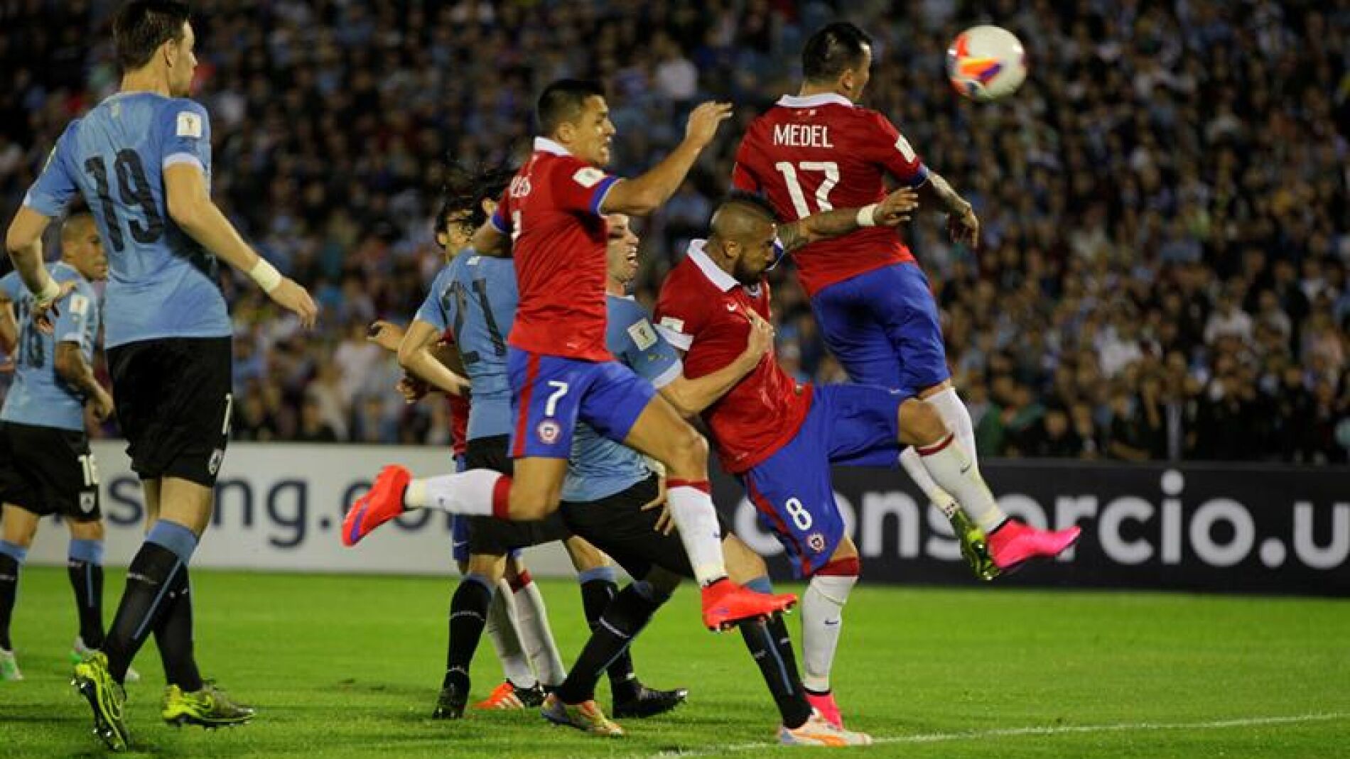 Partido de Uruguay 3 - 0 Chile