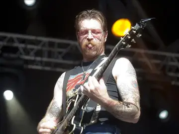 El cantante y guitarrista de Eagles of Death Metal, Jesse Hughes El cantante y guitarrista de Eagles of Death Metal, Jesse Hughes