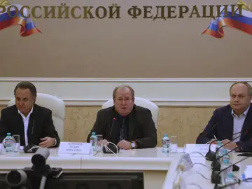 El presidente de la Federación Rusa de Atletismo, Vadim Zelichenok junto al ministro de Deportes ruso, Vitali Mutkó y su vicepresidente, Yury Nagornykh El presidente de la Federación Rusa de Atletismo, Vadim Zelichenok junto al ministro de Deportes ruso, Vitali Mutkó y su vicepresidente, Yury Nagornykh