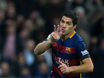 Luis Suárez celebra un tanto en el Santiago Bernabéu Luis Suárez celebra un tanto en el Santiago Bernabéu