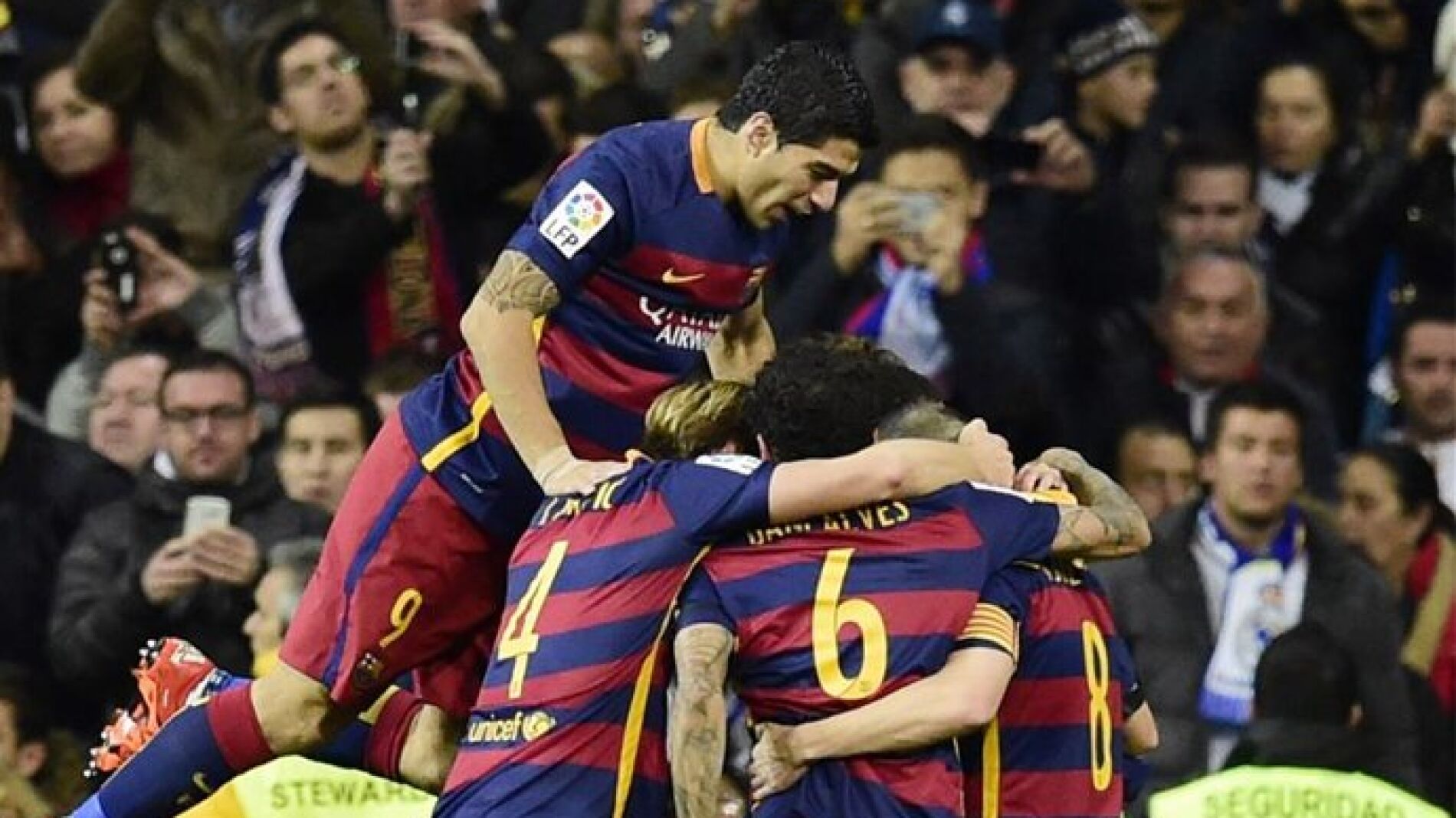 El F. C. Barcelona conquista el Santiago Bernab&eacute;u.