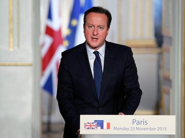 David Cameron, primer ministro británico, en el Elíseo