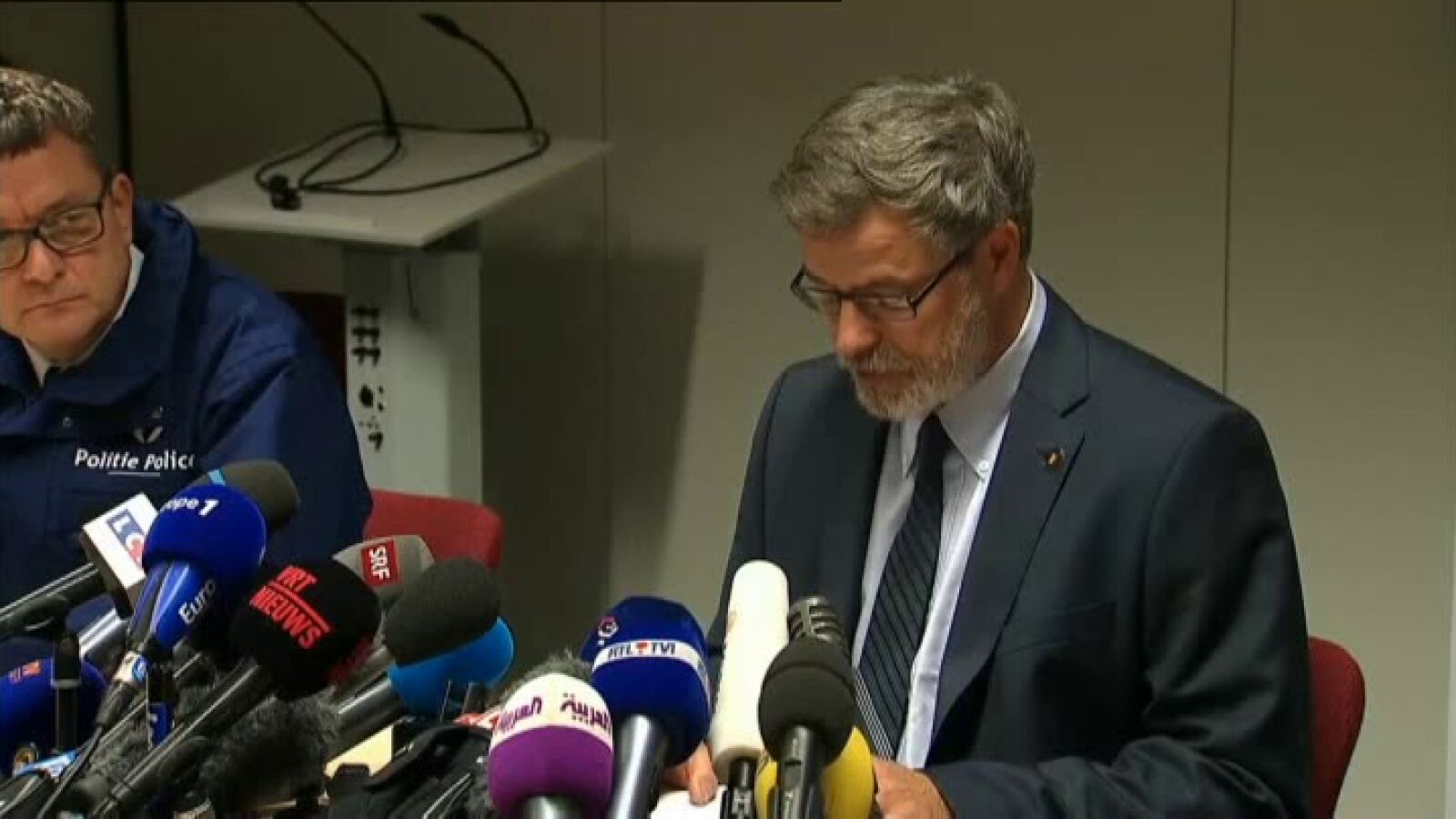Bégica detiene a 16 personas; Salah Abdeslam sigue huido