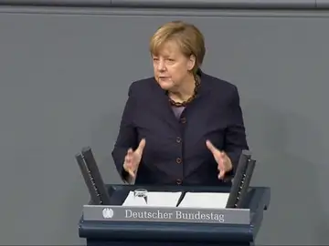 Merkel afirma que un acuerdo en la Cumbre del Clima de París sería una señal contra el terrorismo Merkel afirma que un acuerdo en la Cumbre del Clima de París sería una señal contra el terrorismo