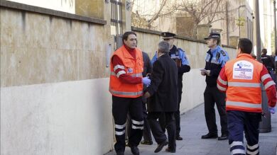 Cuatro niños y una profesora heridos por una explosión en una guardería