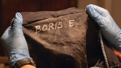 Aparecen pertenencias de Boris en casa de Lourdes