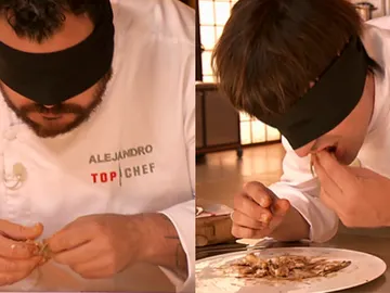 Alejandro y Sergio prueban el plato a ciegas Alejandro y Sergio prueban el plato a ciegas