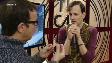 Edu Soto ensaya para imitar a Jim Morrison