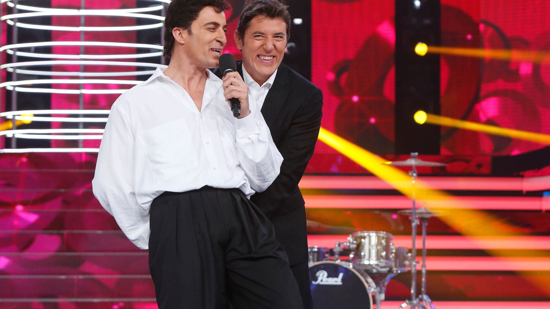 Pablo Puyol escucha la valoraci&oacute;n del jurado