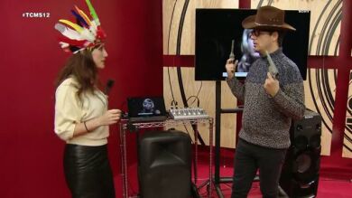 Ana Morgade ensaya para imitar a Nancy Sinatra