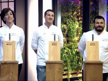 Los concursantes tendrán que terminar el plato del jurado para hacerse un hueco en la final de 'Top Chef' Los concursantes tendrán que terminar el plato del jurado para hacerse un hueco en la final de 'Top Chef'