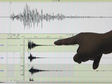 Un sismógrafo en el que aparece registrado un terremoto