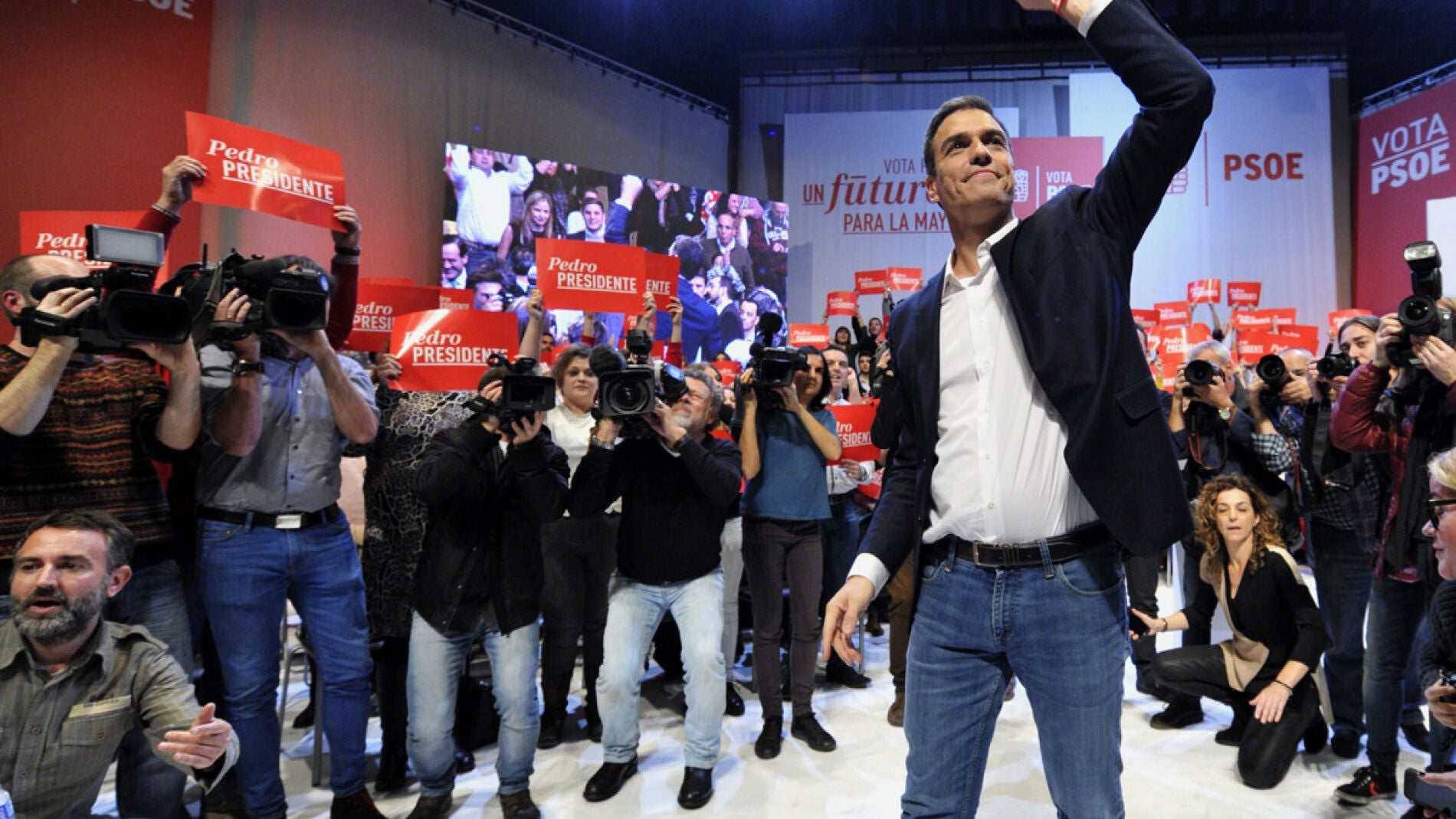 Pedro S&aacute;nchez en un mitin